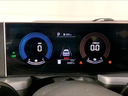 Used 2025 Hyundai Sonata SEL FWD image 20