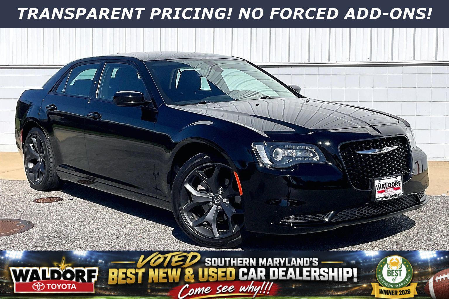 Used 2023 Chrysler 300 Touring w/ Sport Appearance Package RWD image 1