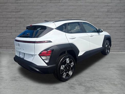 Used 2025 Hyundai Kona SEL AWD/4WD image 7
