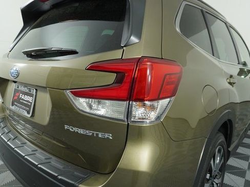 Certified 2023 Subaru Forester Limited image 13