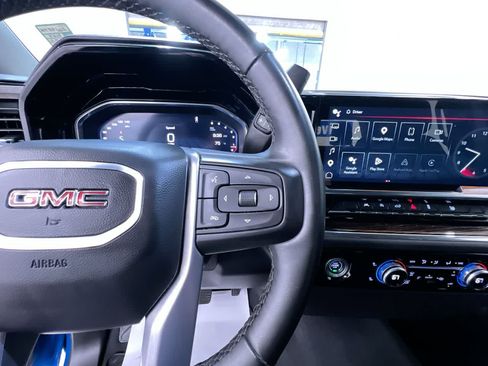Used 2024 GMC Sierra 1500 Elevation AWD/4WD image 20