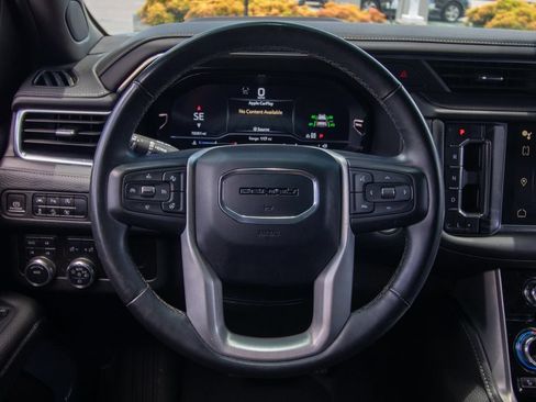 Used 2023 GMC Yukon XL Denali AWD/4WD image 26