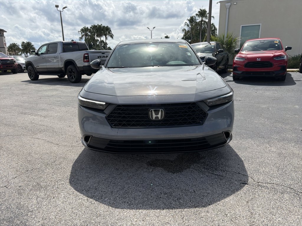 Used 2025 Honda Accord Sport image 8