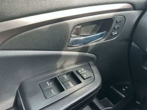 Used 2020 Honda Passport EX-L image 18