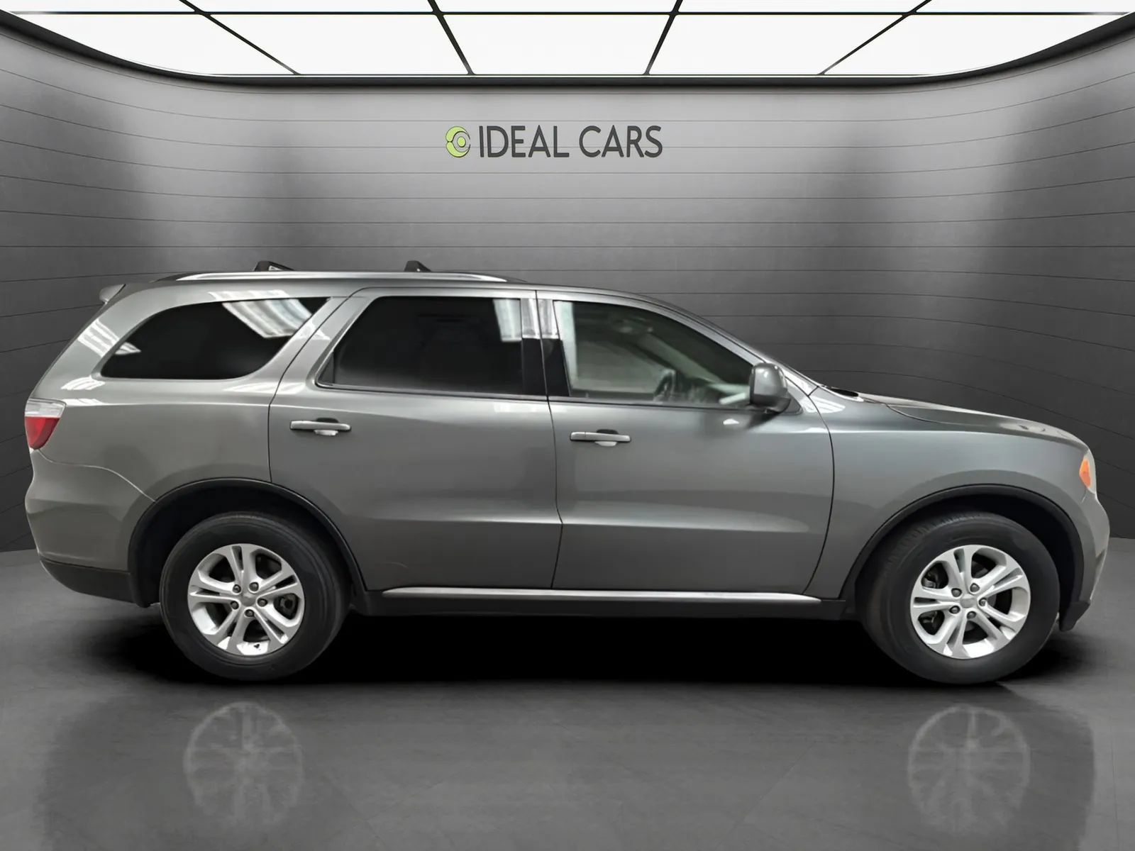 Used 2012 Dodge Durango SXT RWD image 4