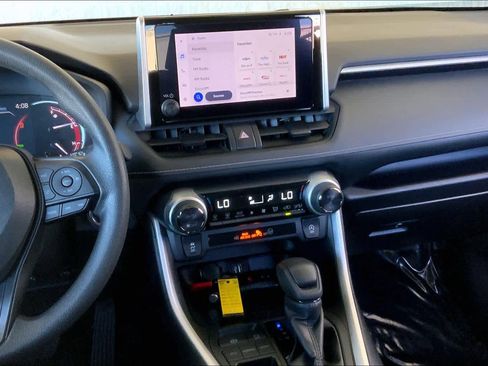 Used 2024 Toyota RAV4 XLE image 6