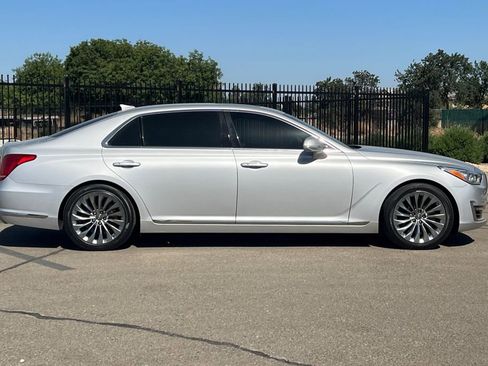 Used 2018 Genesis G90 5.0 Ultimate AWD/4WD image 3