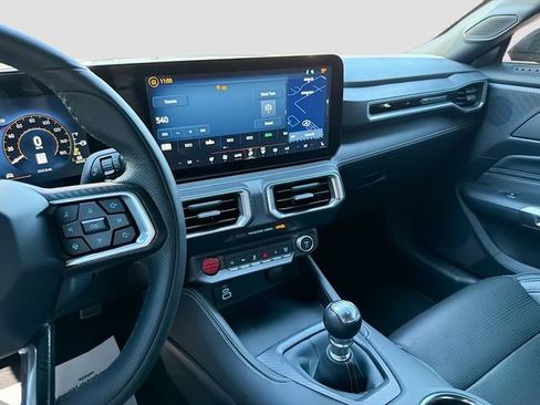 Used 2025 Ford Mustang GT Premium image 26