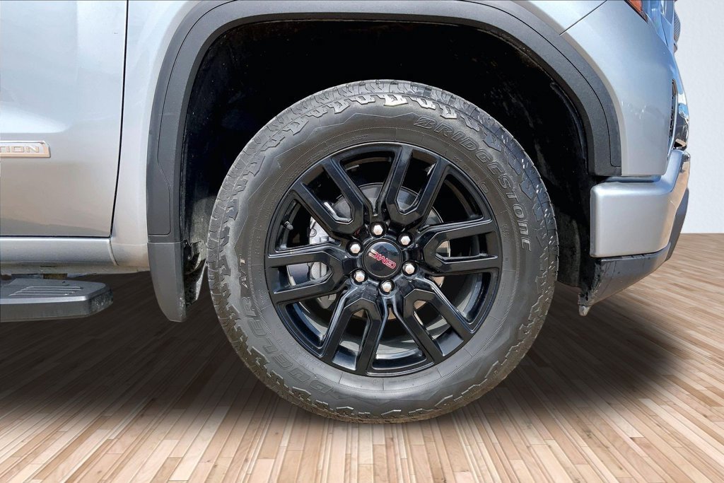 Used 2024 GMC Sierra 1500 Elevation AWD/4WD image 8