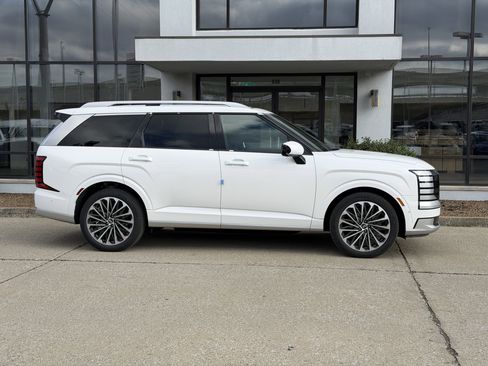 New 2026 Hyundai Palisade Calligraphy image 3