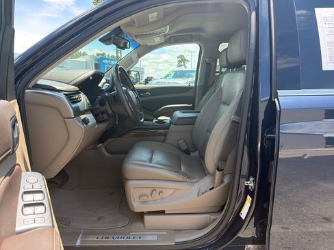 Used 2019 Chevrolet Tahoe LT RWD image 14