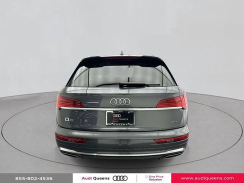 Certified 2023 Audi Q5 2.0T Premium w/ Convenience Package AWD/4WD image 3