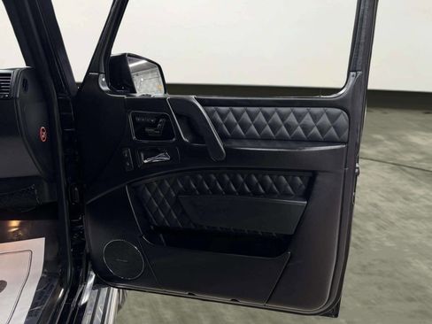 Used 2016 Mercedes-Benz G 63 AMG 4MATIC image 31