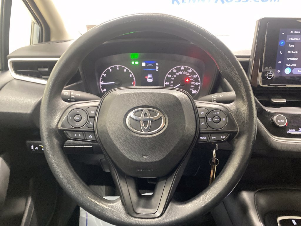 Used 2024 Toyota Corolla LE FWD image 25