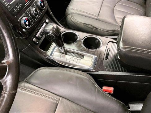 Used 2017 Buick Enclave Leather image 15