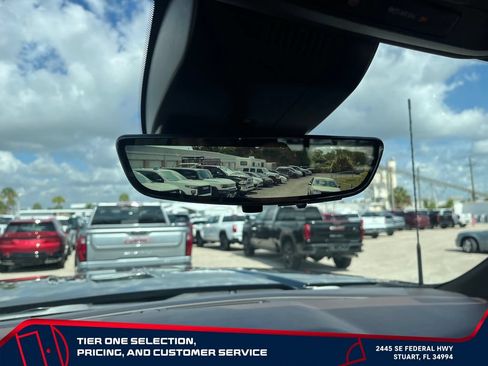 New 2026 GMC Sierra 2500 Denali w/ Denali Reserve Package AWD/4WD image 34