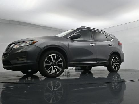 Used 2020 Nissan Rogue SL w/ Premium Package AWD/4WD image 20
