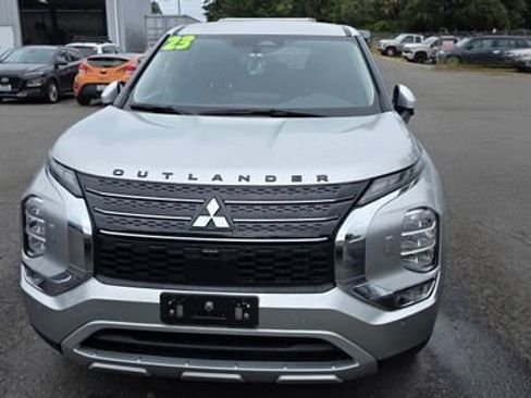 Used 2023 Mitsubishi Outlander SE AWD/4WD image 8