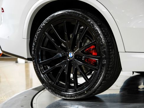 Used 2023 BMW X5 sDrive40i w/ Executive Package image 59