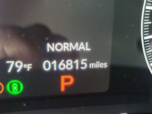 Certified 2025 Honda Civic Sport image 25