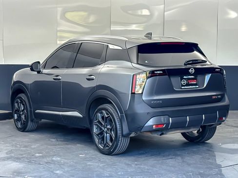 Used 2025 Nissan Kicks SR AWD/4WD image 5