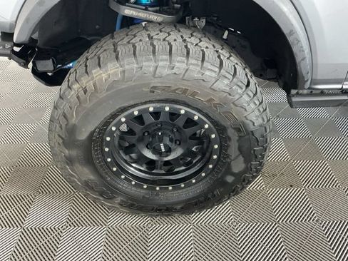 Used 2022 Ford Bronco Black Diamond AWD/4WD image 9