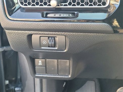 Certified 2025 Honda Civic Sport image 24