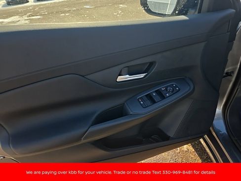 New 2026 Nissan Sentra SV w/ SV Convenience Package FWD image 9