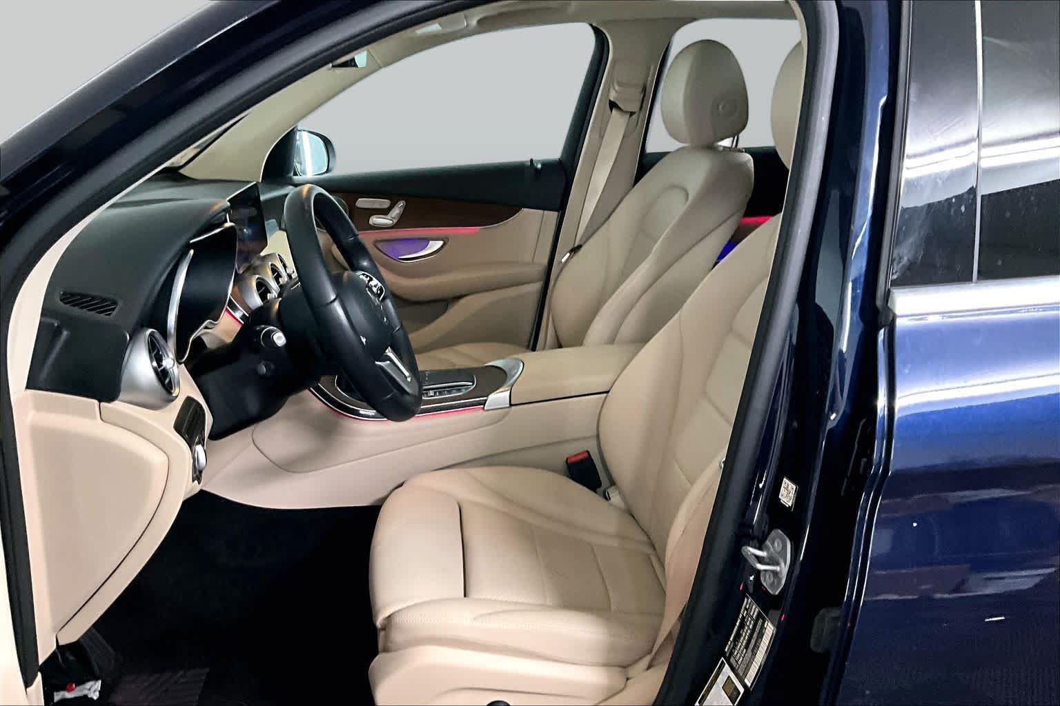 Certified 2020 Mercedes-Benz GLC 300 4MATIC image 9