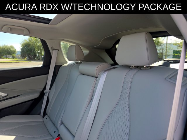 Used 2019 Acura RDX w/ Technology Package AWD/4WD image 17