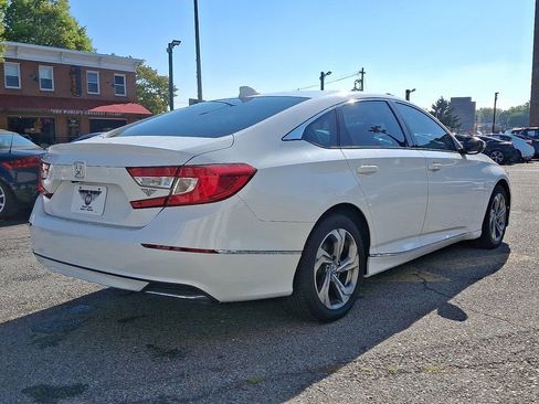 Used 2018 Honda Accord EX image 4