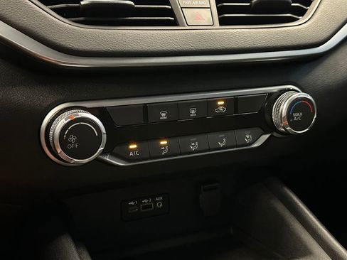 Used 2019 Nissan Altima 2.5 S AWD/4WD image 15