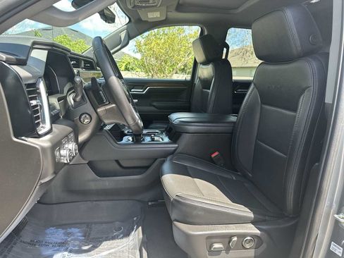 Used 2024 GMC Sierra 1500 Denali AWD/4WD image 15