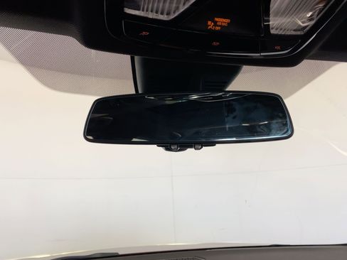 New 2026 BMW 330i Sedan w/ M Sport Package image 16