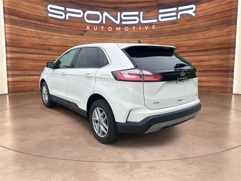 Used 2022 Ford Edge SEL w/ Convenience Package AWD/4WD image 6
