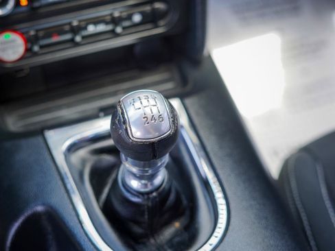 Used 2017 Ford Mustang GT RWD image 13