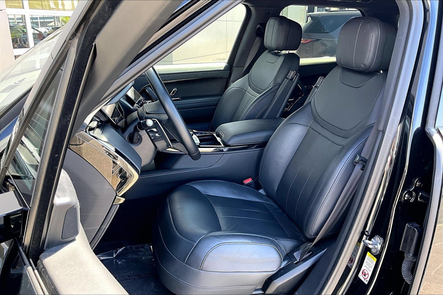 Certified 2023 Land Rover Range Rover Sport SE AWD/4WD image 21