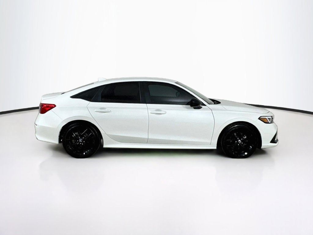 Used 2024 Honda Civic Sport image 9