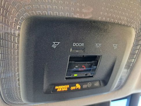 New 2026 Toyota Prius Plug-In Hybrid image 17