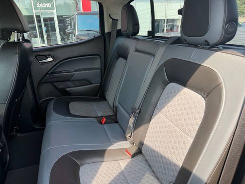 Used 2020 Chevrolet Colorado Z71 AWD/4WD image 19