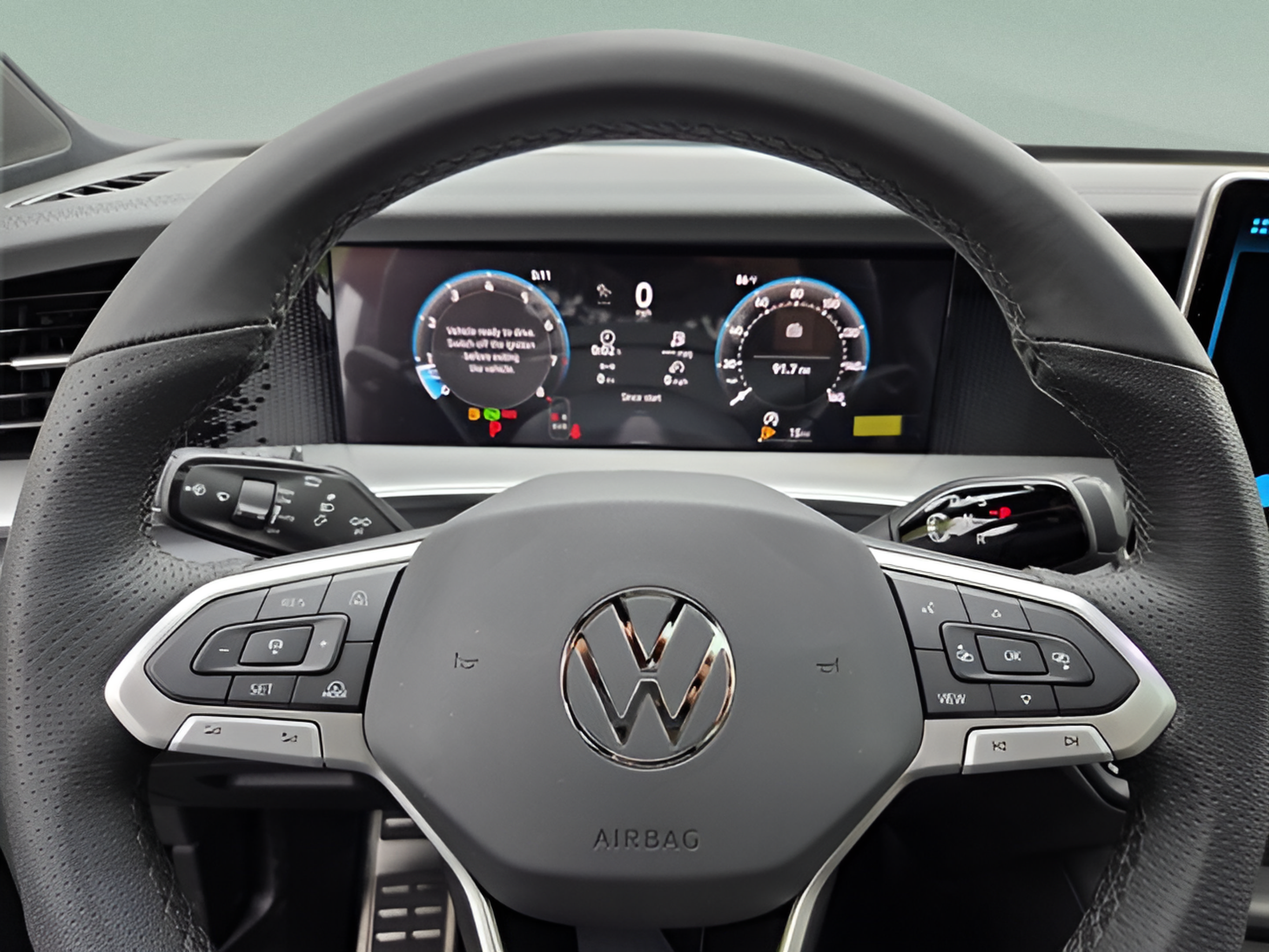 New 2026 Volkswagen Tiguan SE R-Line FWD image 20