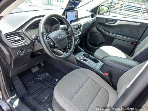 Used 2022 Ford Escape SE w/ SE Sport Appearance Package AWD/4WD image 10
