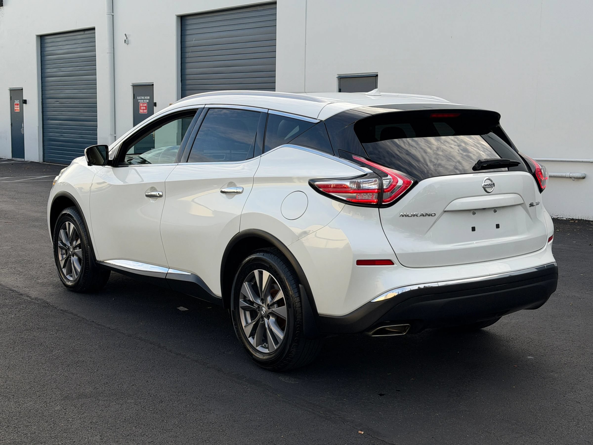 Used 2015 Nissan Murano SL w/ SL Technology Package AWD/4WD image 3