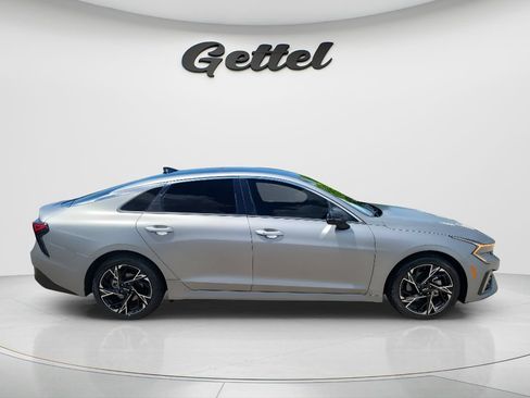 Used 2025 Kia K5 GT-Line w/ GT-Line Premium Package FWD image 4
