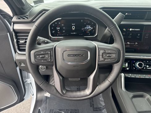 New 2026 GMC Sierra 3500 Denali Ultimate AWD/4WD image 11