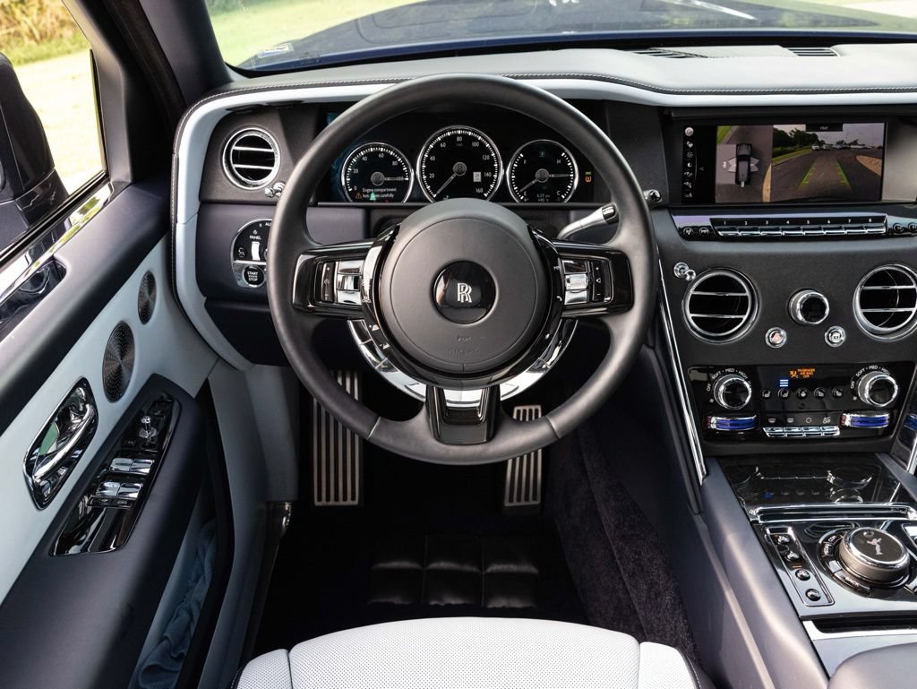 Used 2022 Rolls-Royce Cullinan w/ Cullinan Package AWD/4WD image 51