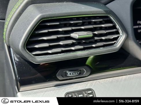 Used 2020 Lamborghini Urus AWD/4WD image 24