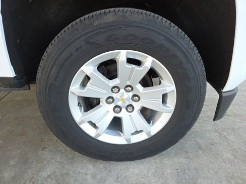 Used 2019 Chevrolet Colorado W/T image 61