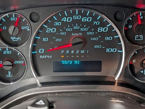 Certified 2024 Chevrolet Express 2500 w/ Driver Convenience Package image 15