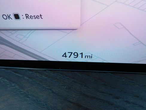 Used 2025 Genesis GV80 3.5T Advanced image 30